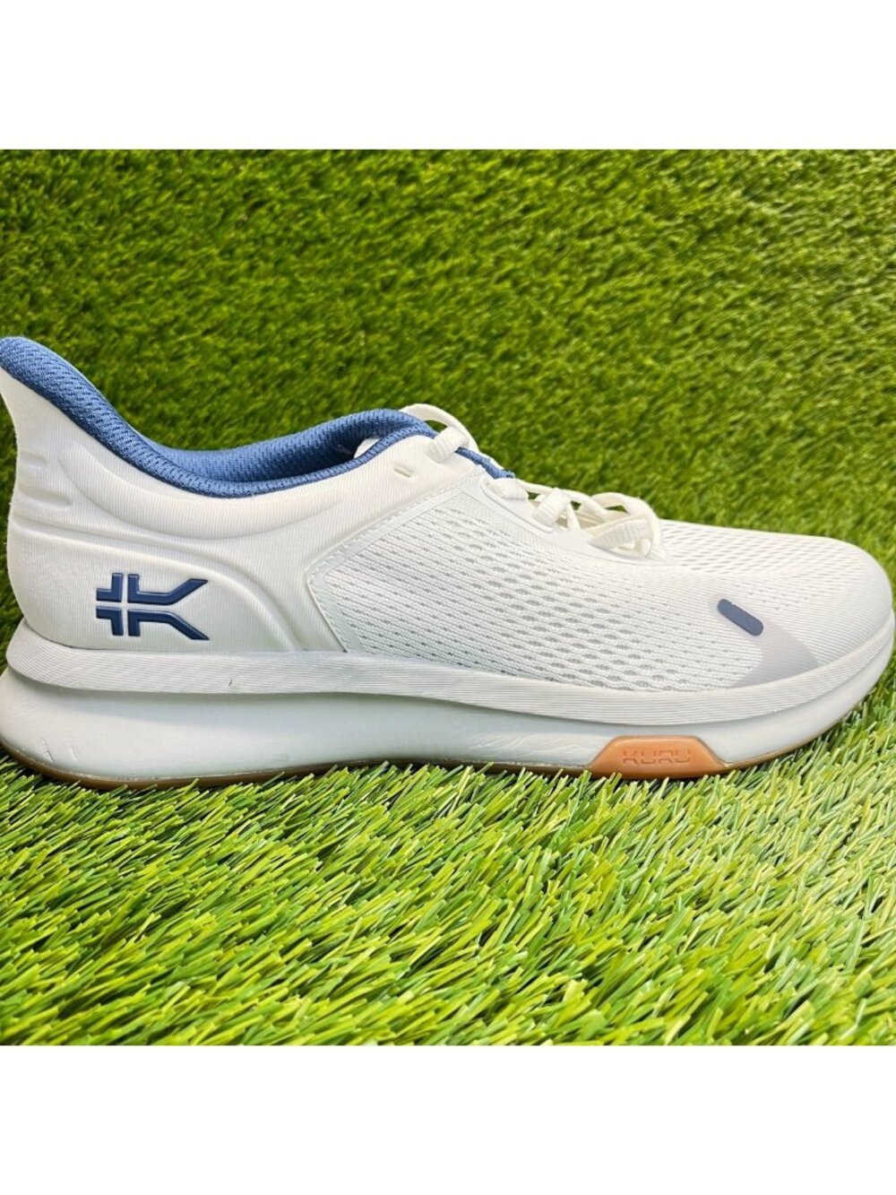 Kuru Atom Fusion Mens Size 7.5 White Blue Gum Athletic Running Shoes Sneakers